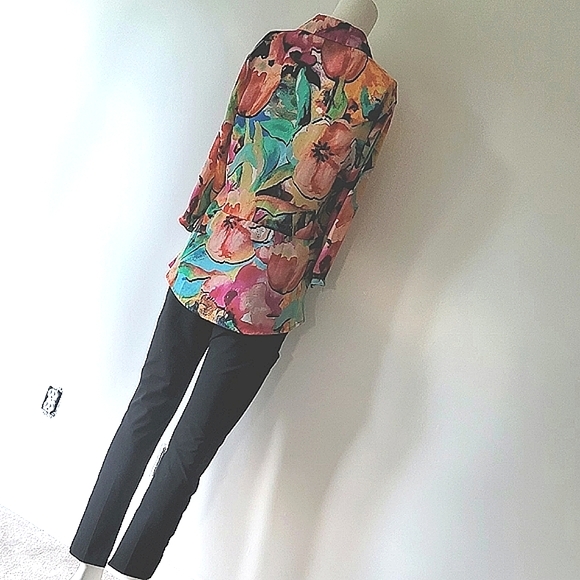 Investments Petites Floral Tunic Blouse Size S - Picture 7 of 10